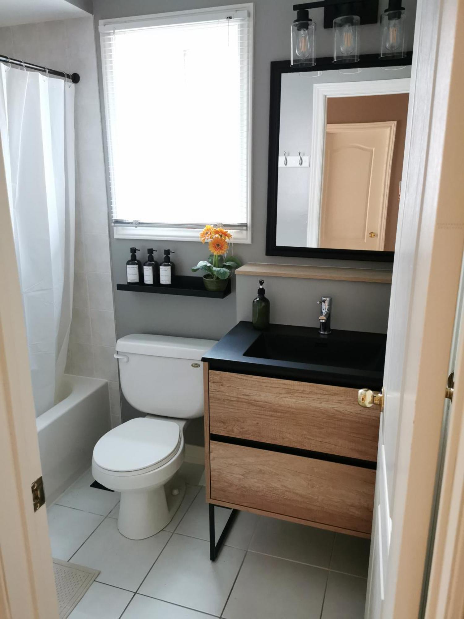 4 Bedroom 3 Washroom Charming Home In Markham With Warm Cozy Vibe Exteriör bild