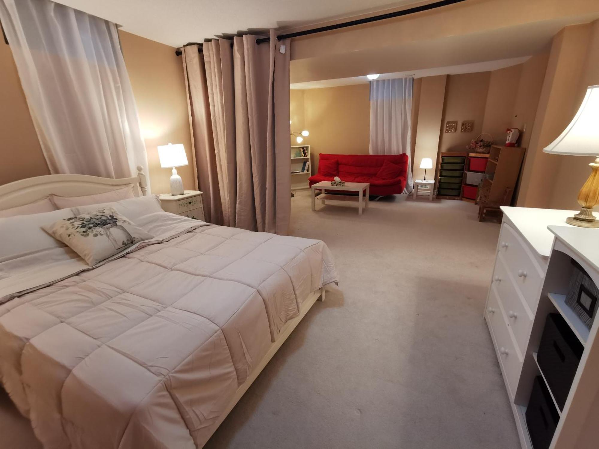 4 Bedroom 3 Washroom Charming Home In Markham With Warm Cozy Vibe Exteriör bild