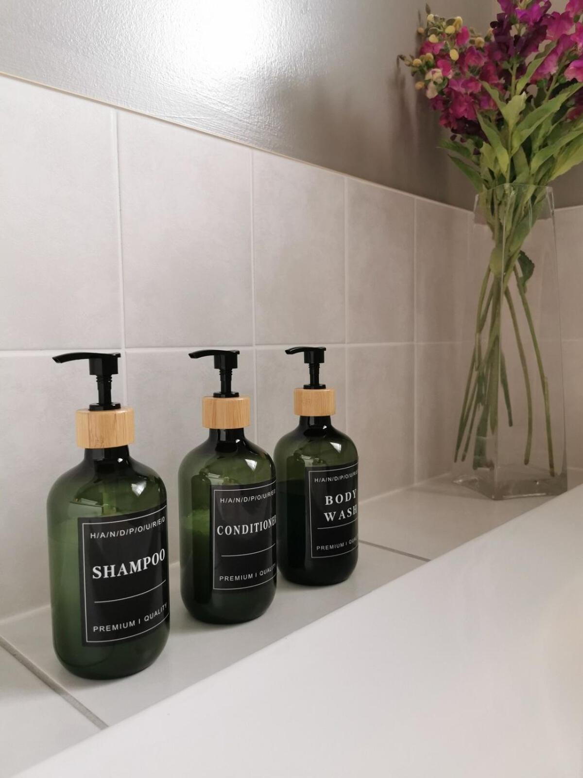 4 Bedroom 3 Washroom Charming Home In Markham With Warm Cozy Vibe Exteriör bild