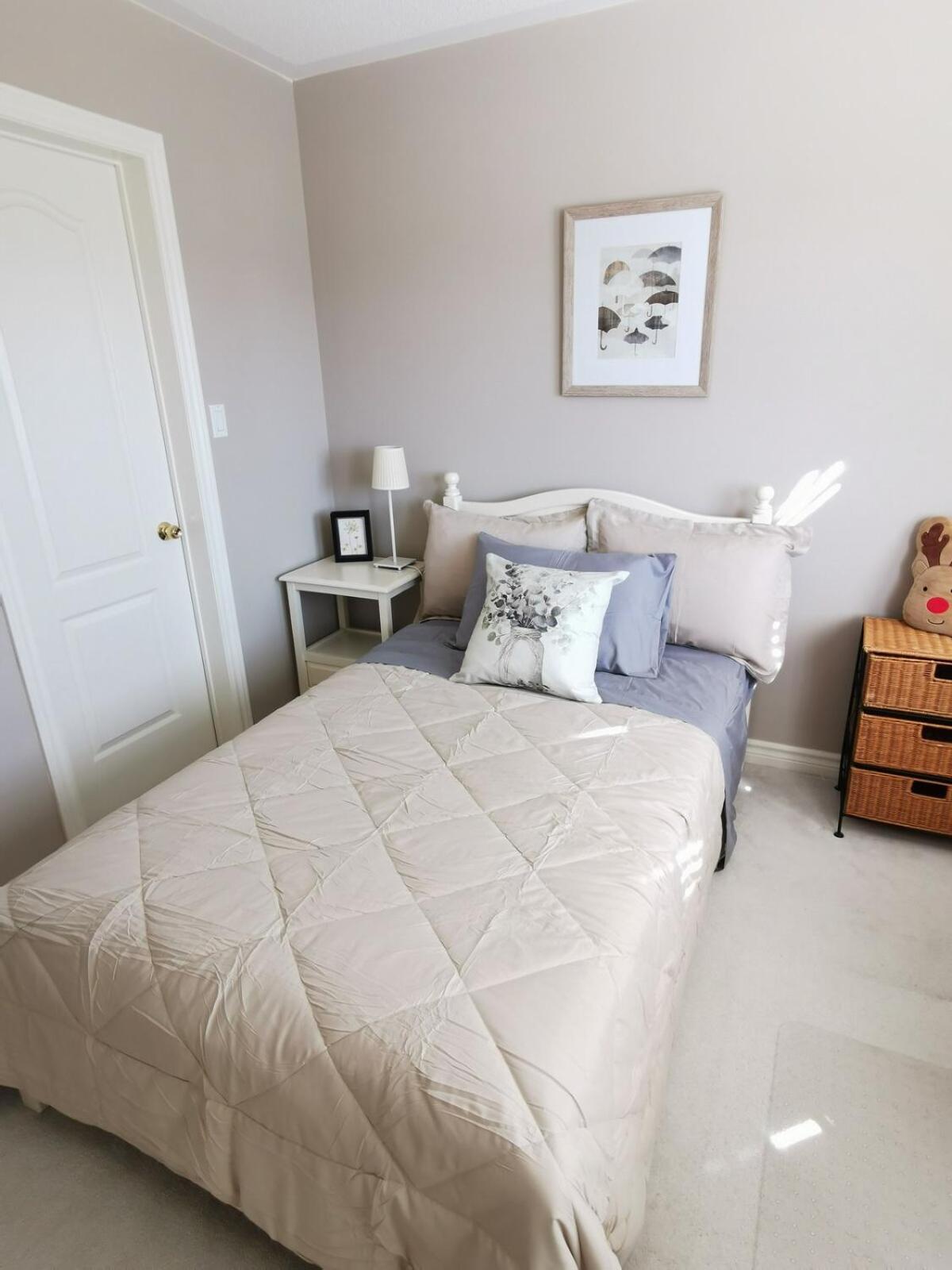 4 Bedroom 3 Washroom Charming Home In Markham With Warm Cozy Vibe Exteriör bild
